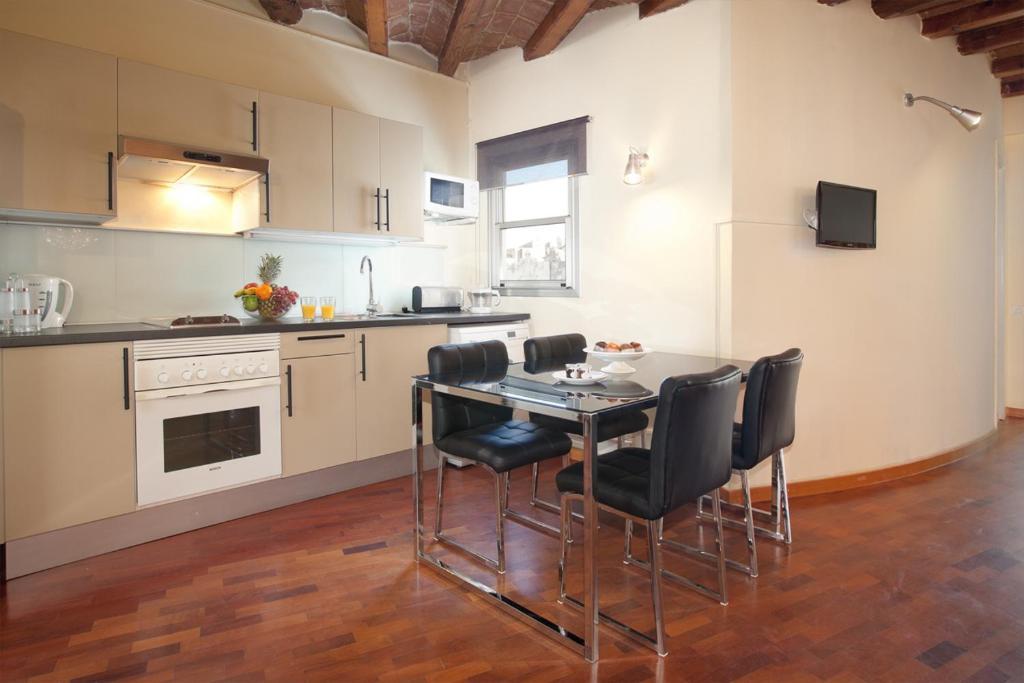 Aspasios Verdi Apartments Barcelona Room photo